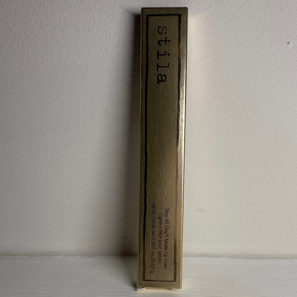 Stila Matte Lip Liner in Gold Box